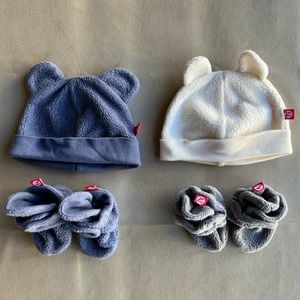 Bundle of 2 zutano hats and 2 sets of fleece booties. All sizes 3m. EUC